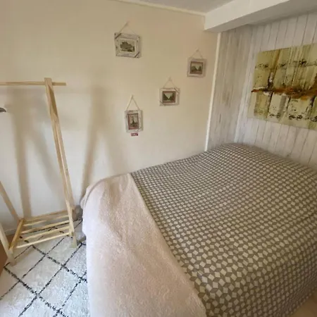 아파트 Au Petit Bonheur Logement Prive Avec Exterieur *